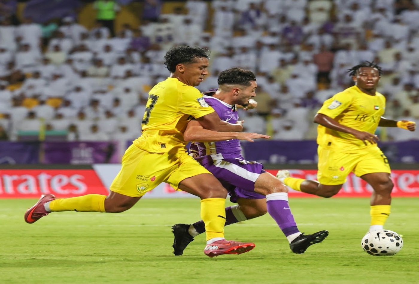 في قمة الجولة الثالثة..الوصل والعين يتعادلان 1-1