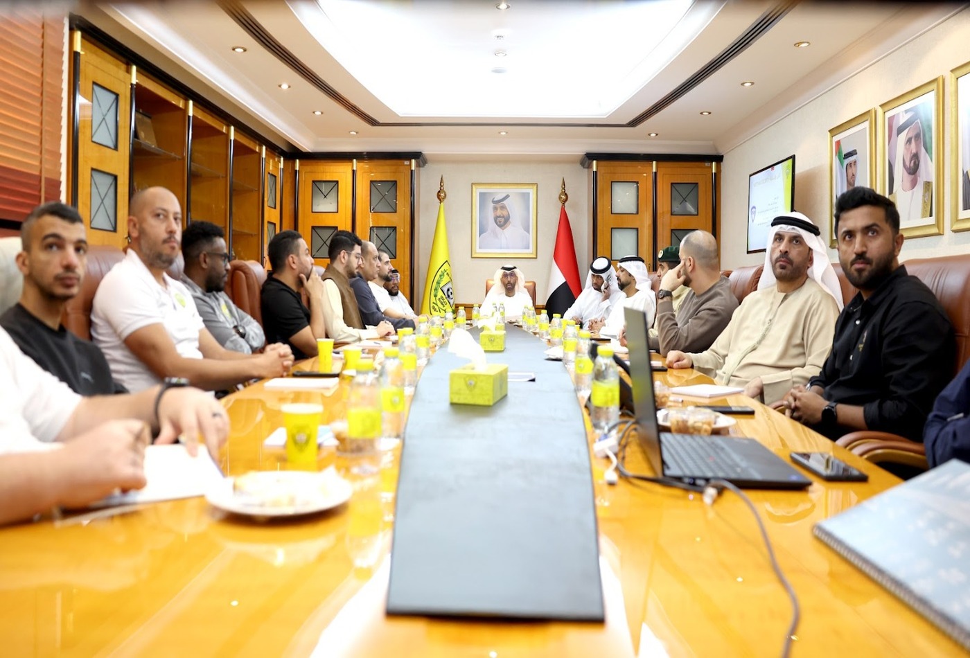اجتماع تنسيقي داخلي في نادي الوصل استعداداً لمواجهة الوحدات الأردني في دوري أبطال آسيا 2