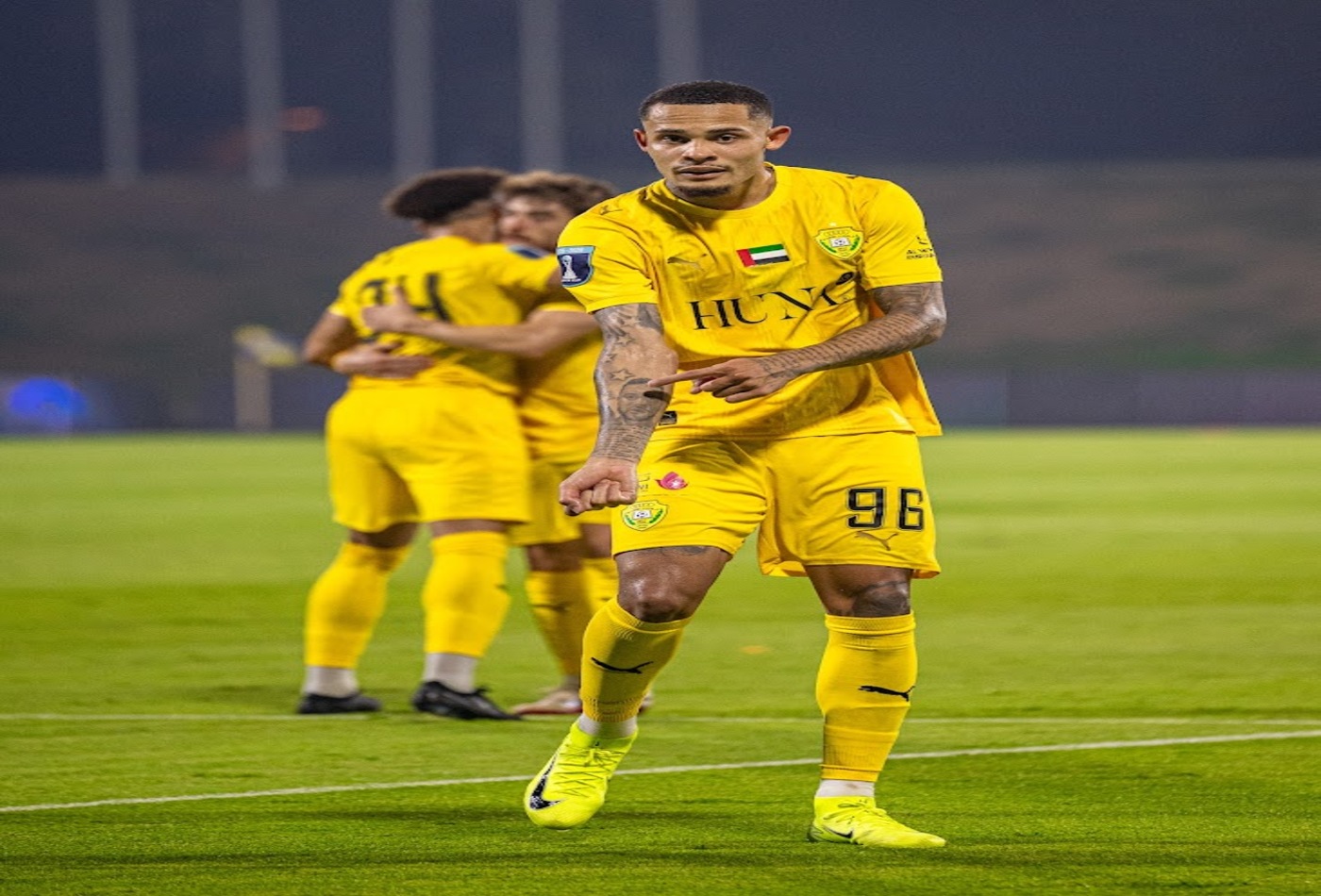 خماسية وصلاوية في افتتاح كأس مصرف أبوظبي الإسلامي