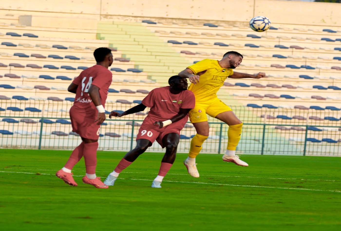 تعادل رديف الوصل مع شباب الأهلي 4-4