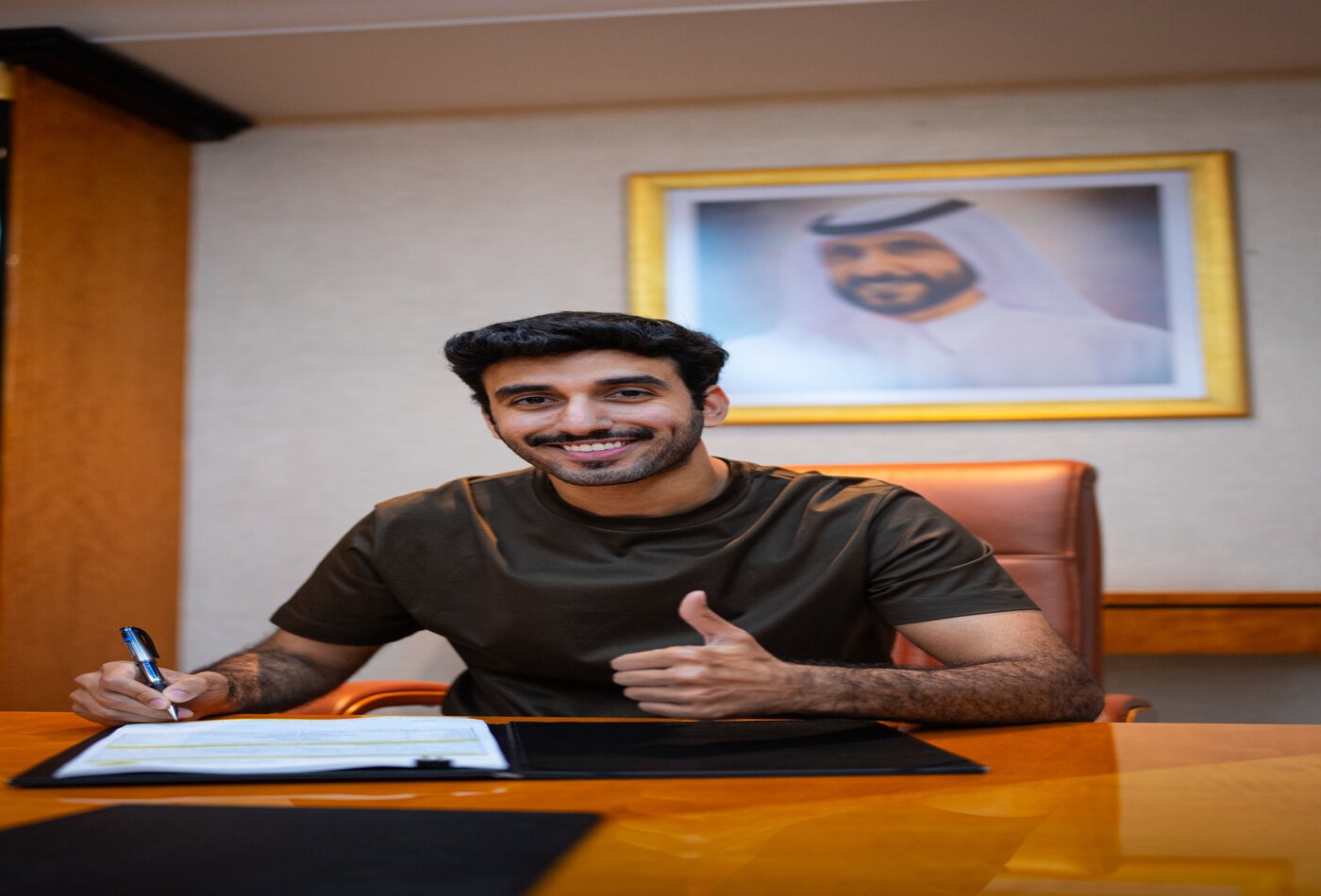 الوصل يعزز صفوفه بالتعاقد مع الحارس عبدالرحمن العامري