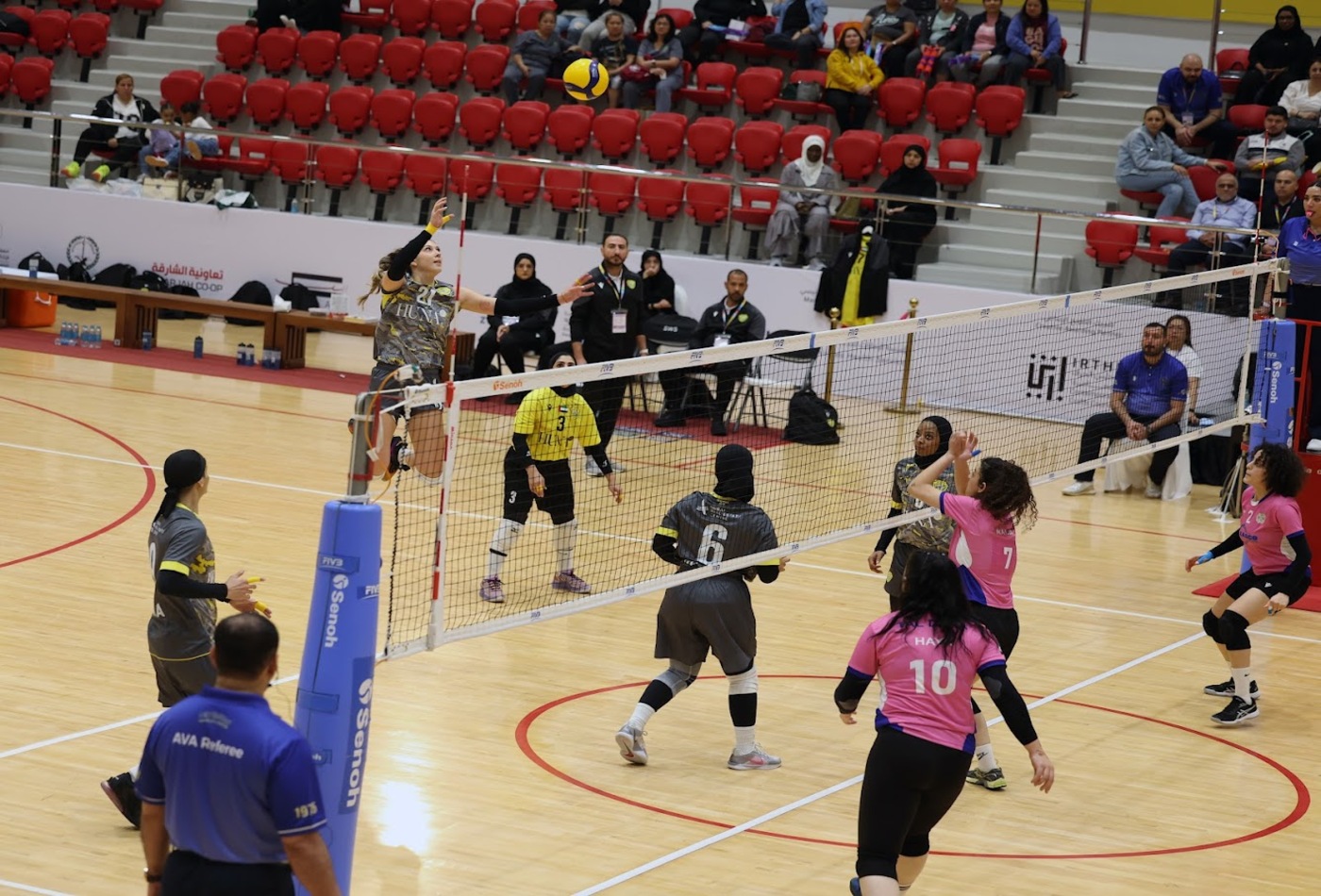 فوز طائرة سيدات الوصل على تلدرة السوري في دورة الألعاب للأندية العربية للسيدات