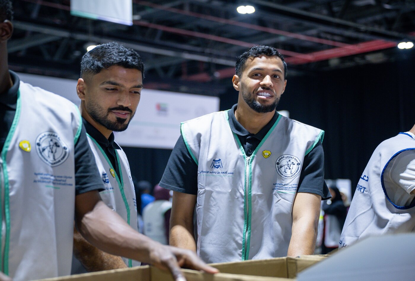In Commemoration of His Memory. Al Wasl Participates in the “Ahmed bin Rashid Humanitarian Bridge” Initiative in Support of the People of Gaza