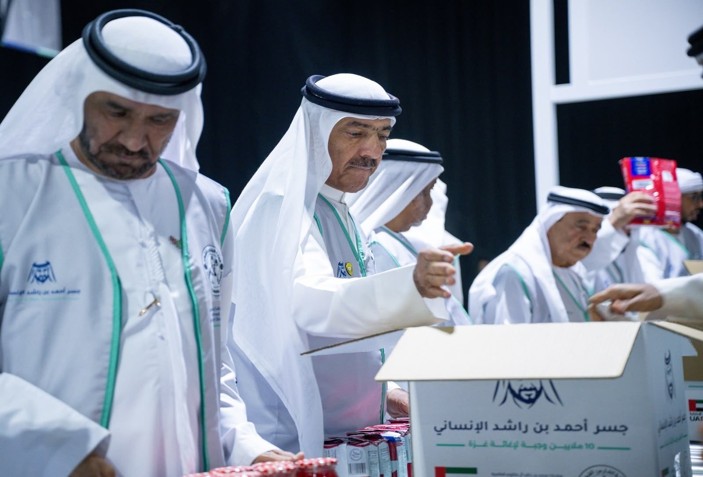 In Commemoration of His Memory. Al Wasl Participates in the “Ahmed bin Rashid Humanitarian Bridge” Initiative in Support of the People of Gaza