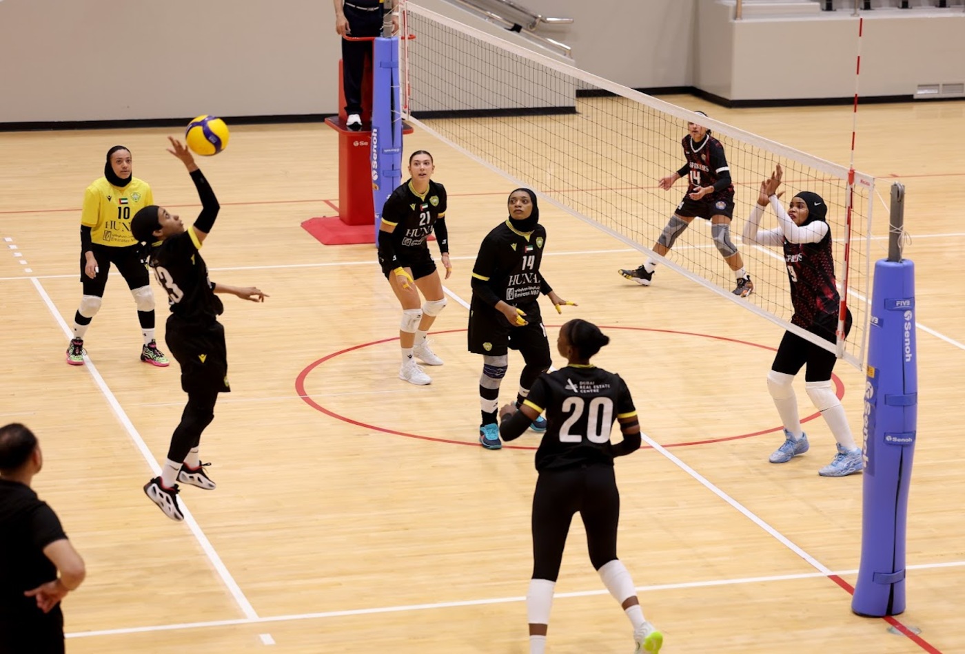فوز سيدات الوصل على أبوظبي سبايكرز في ربع نهائي دوري السيدات لكرة الطائرة