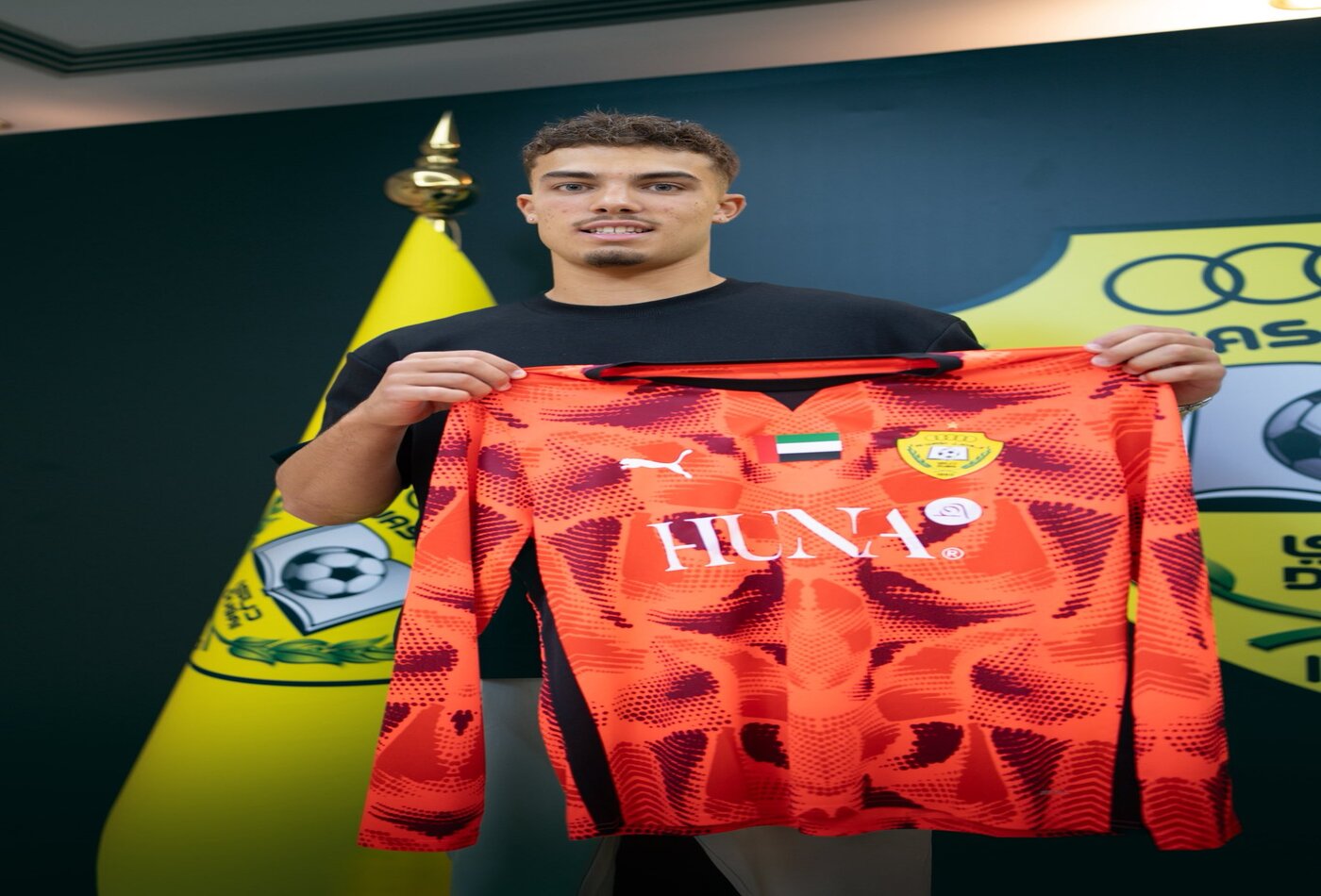 الوصل يتعاقد مع الحارس الفرنسي يان لاهونا