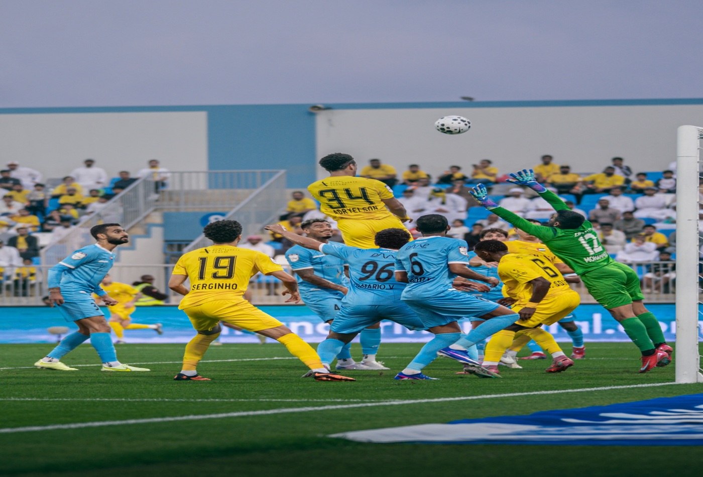 الوصل يحصد النقاط الثلاث في استاد دبا